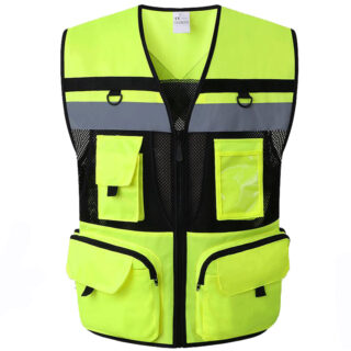 Un gilet haute visibilité jaune avec des petites poches sur le torse et des grandes poches sur le bas du gilet.