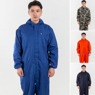 Image représentant les différentes couleurs de combinaisons de protection imperméable et respirante portés
