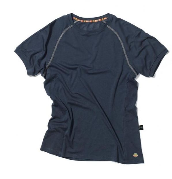 Tee-shirt renforcé en nid d’abeille sur fond blanc