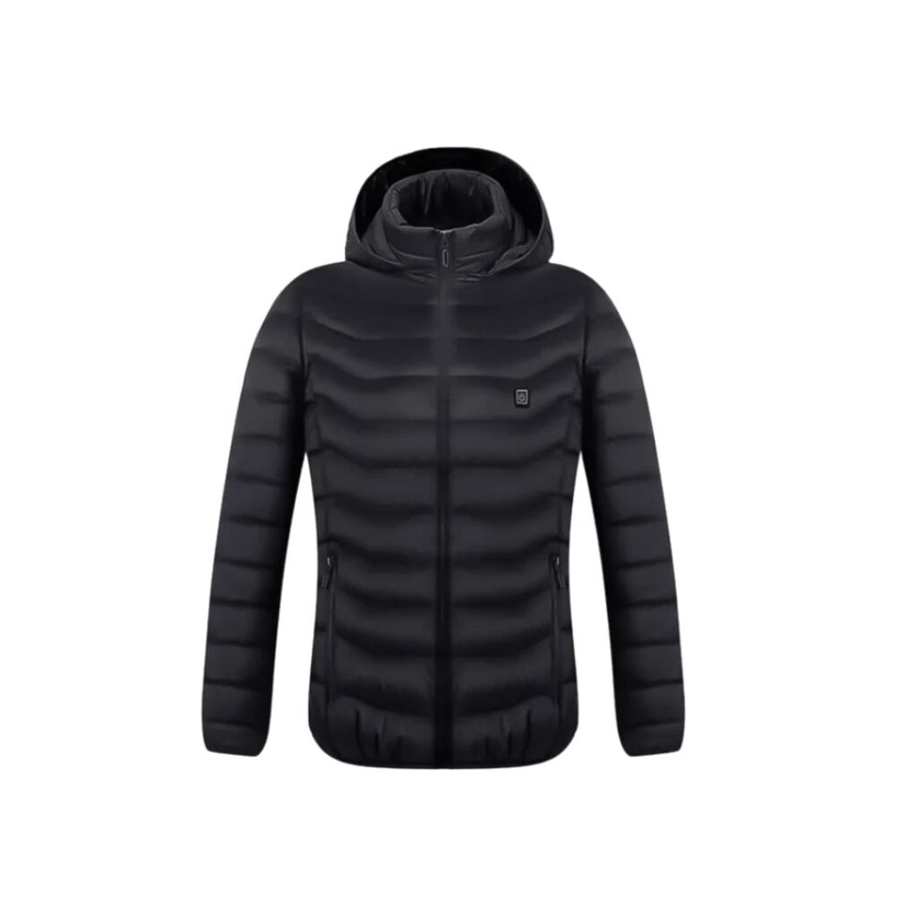 Veste chauffante en coton avec capuche sur fond blanc